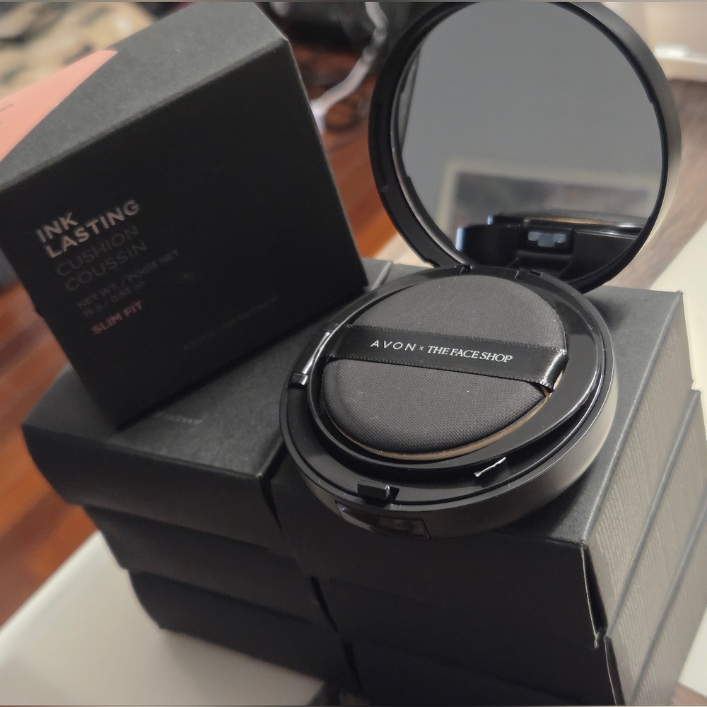 6 pcs Avon Ink Lasting Cushion Slim Fit Foundation-Black Compact-Rich Honey N60